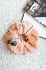 Chouchou Scrunchie Floral Peach