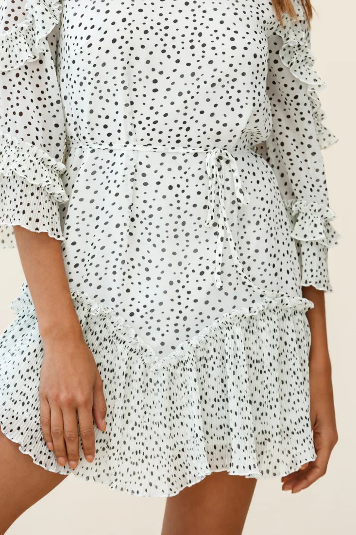 Yours Sincerely Three-Quarter Sleeve Accordion Pleat Dress Speckle Print White