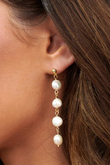 Maude Pearl Drop Chain Earrings Gold