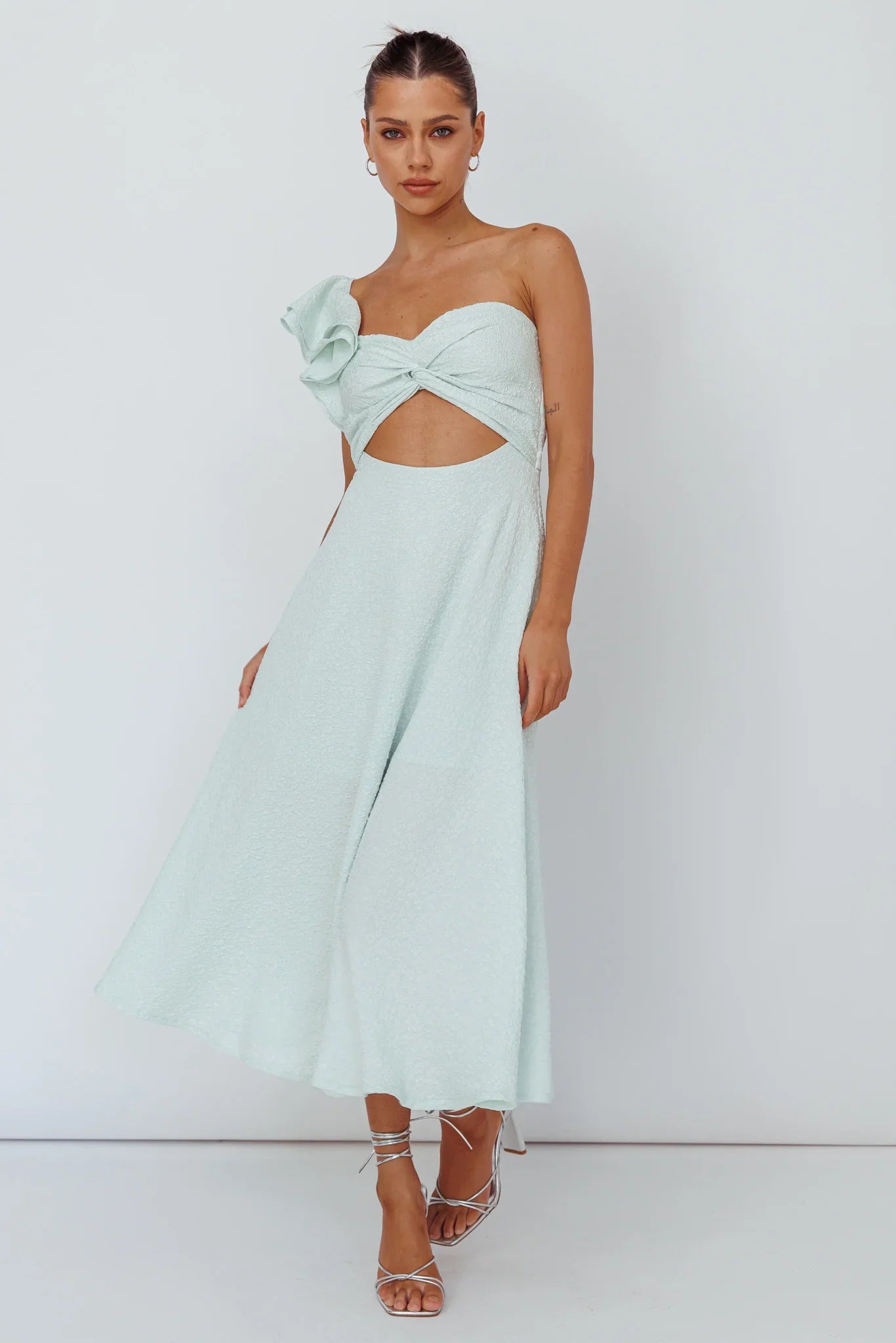Jolina Ruffle Shoulder Midi Dress Mint