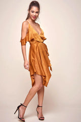 Darby Manhattan Off The Shoulder Dress Tan