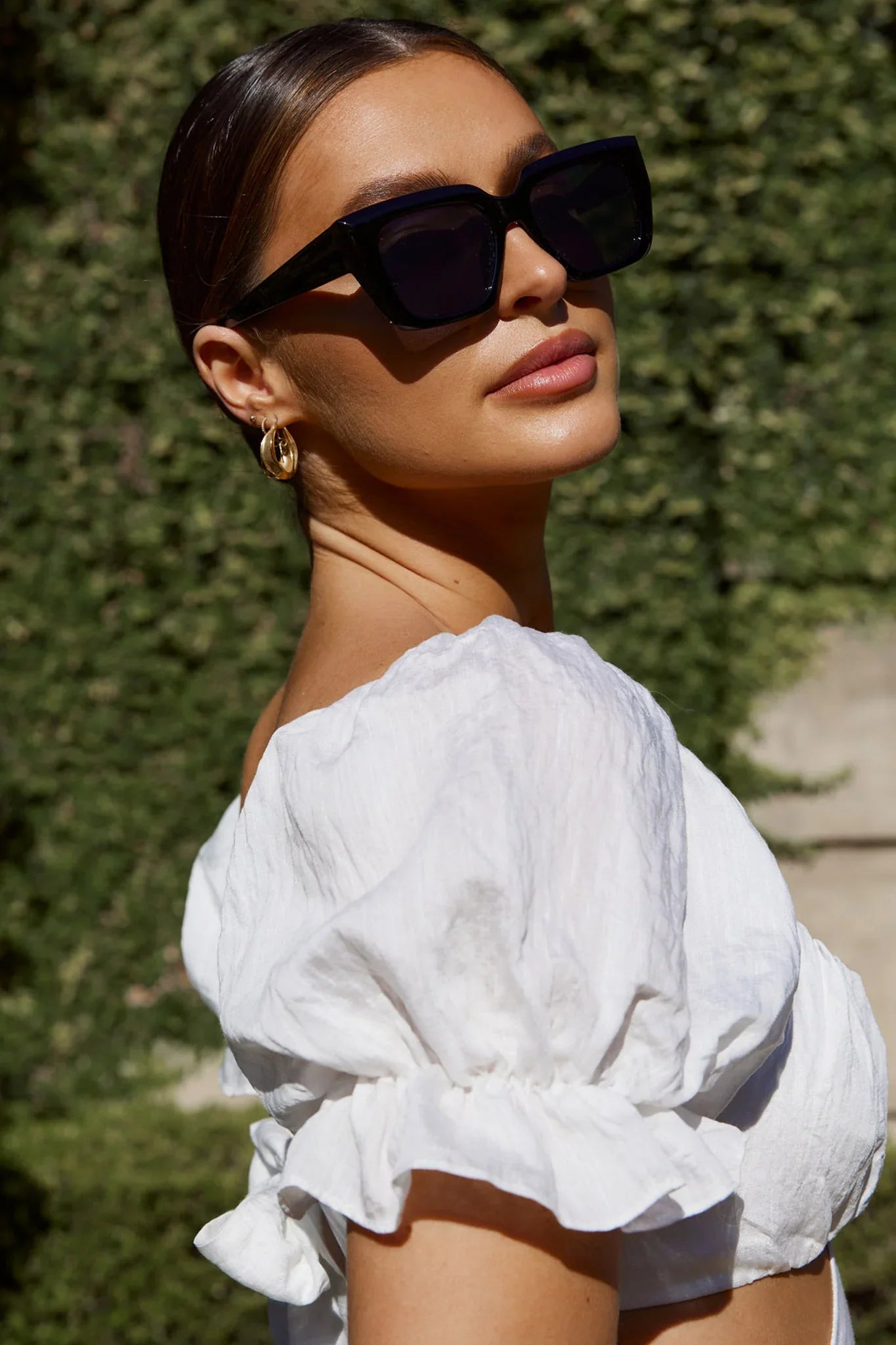 Cate Oversized Sunglasses Black