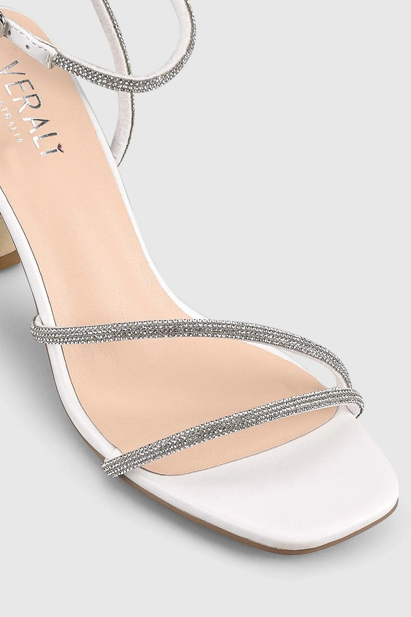 VERALi Pepper Strappy Sandals Chalk