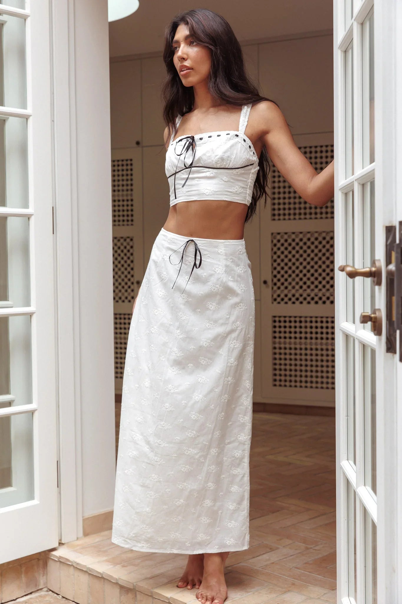 Helga Eyelet Embroidery Bow Crop Top White